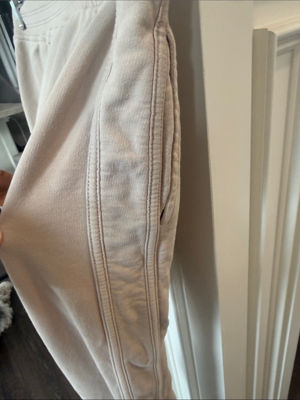 Aerie sunwashed desert jogger sweatpants
XS - Picture 5 of 6